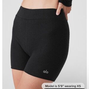 Alo yoga Alolux High-Waist Me Time Short XS